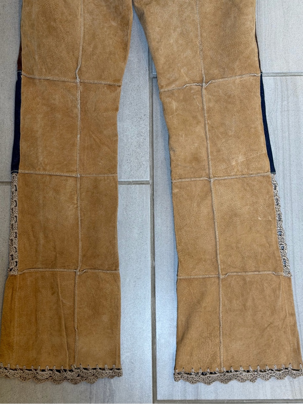 Y2K Wilson’s Leather Maxima Suede Denim Crochet Patchwork low rise pants size 4 - Picture 10 of 15
